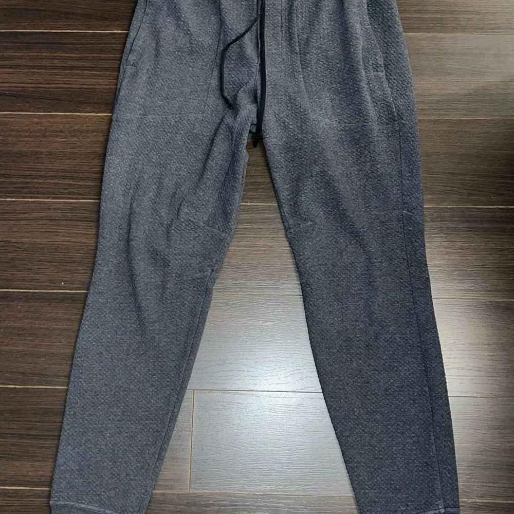 Lululemon At Ease Joggers/Sweatpants (Size S)